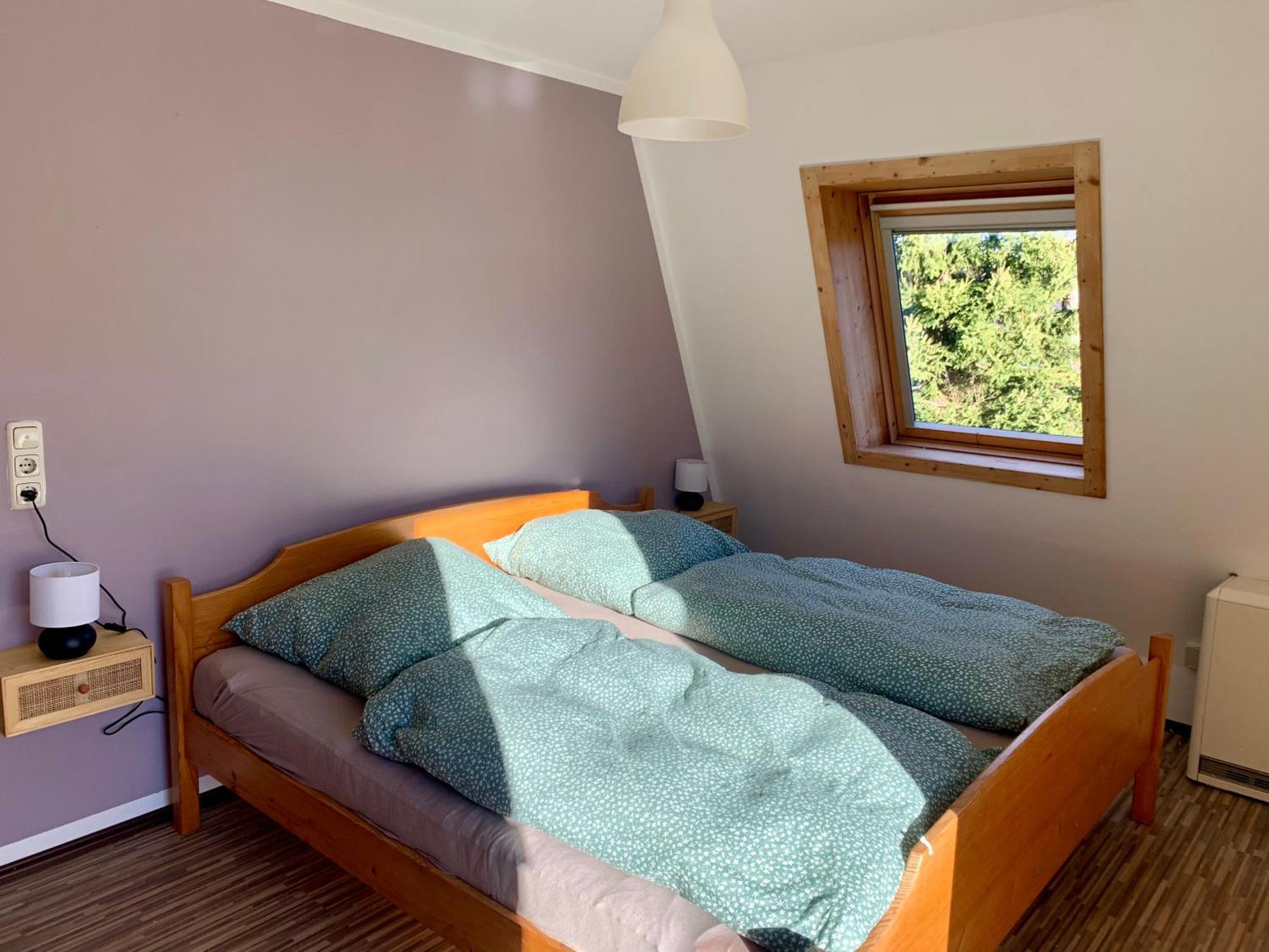 Apartamento Kleines Reihenhaus Im Chiemgau Siegsdorf Exterior foto